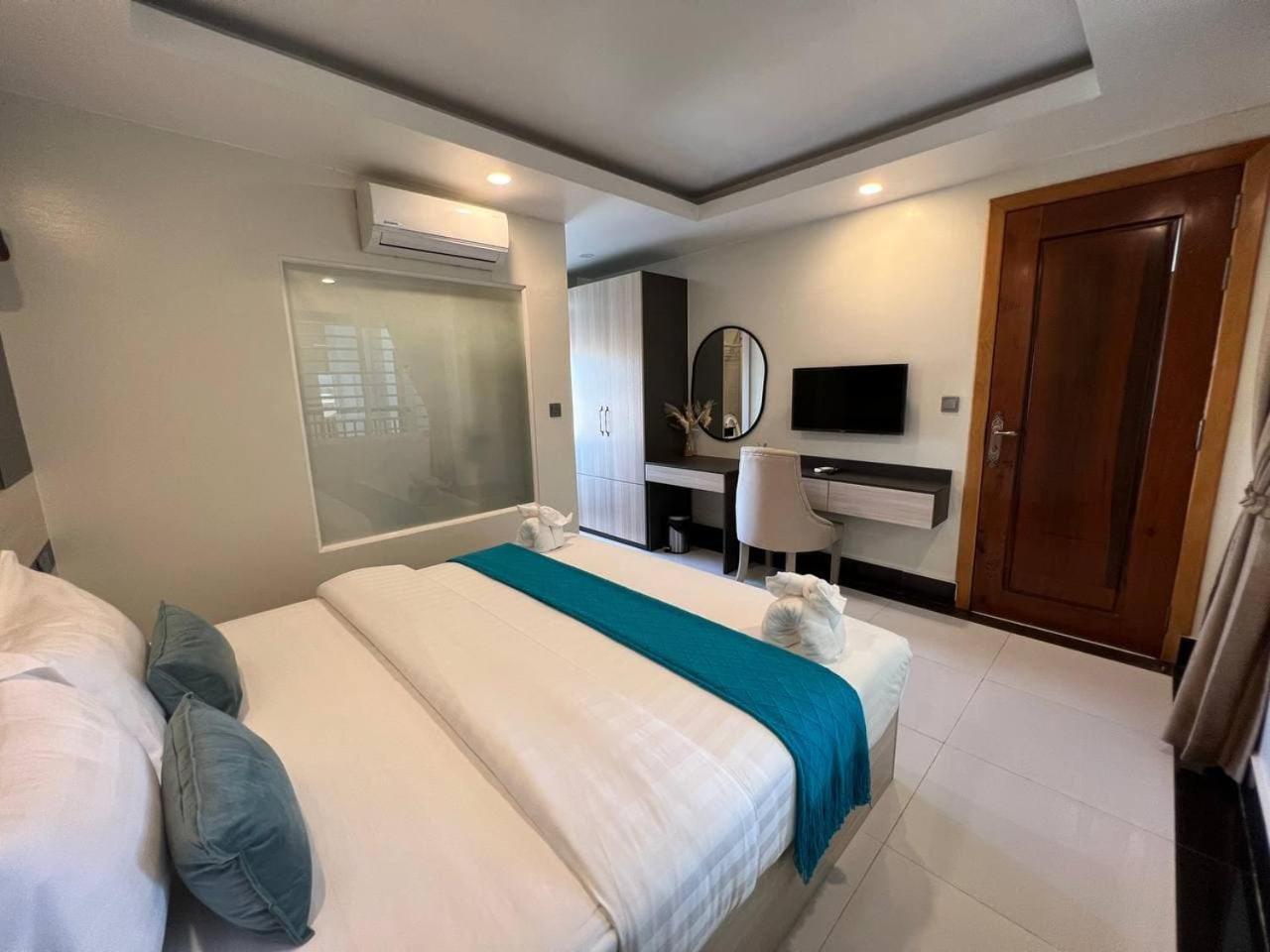 Twin Hotel กำปอต ภายนอก รูปภาพ
