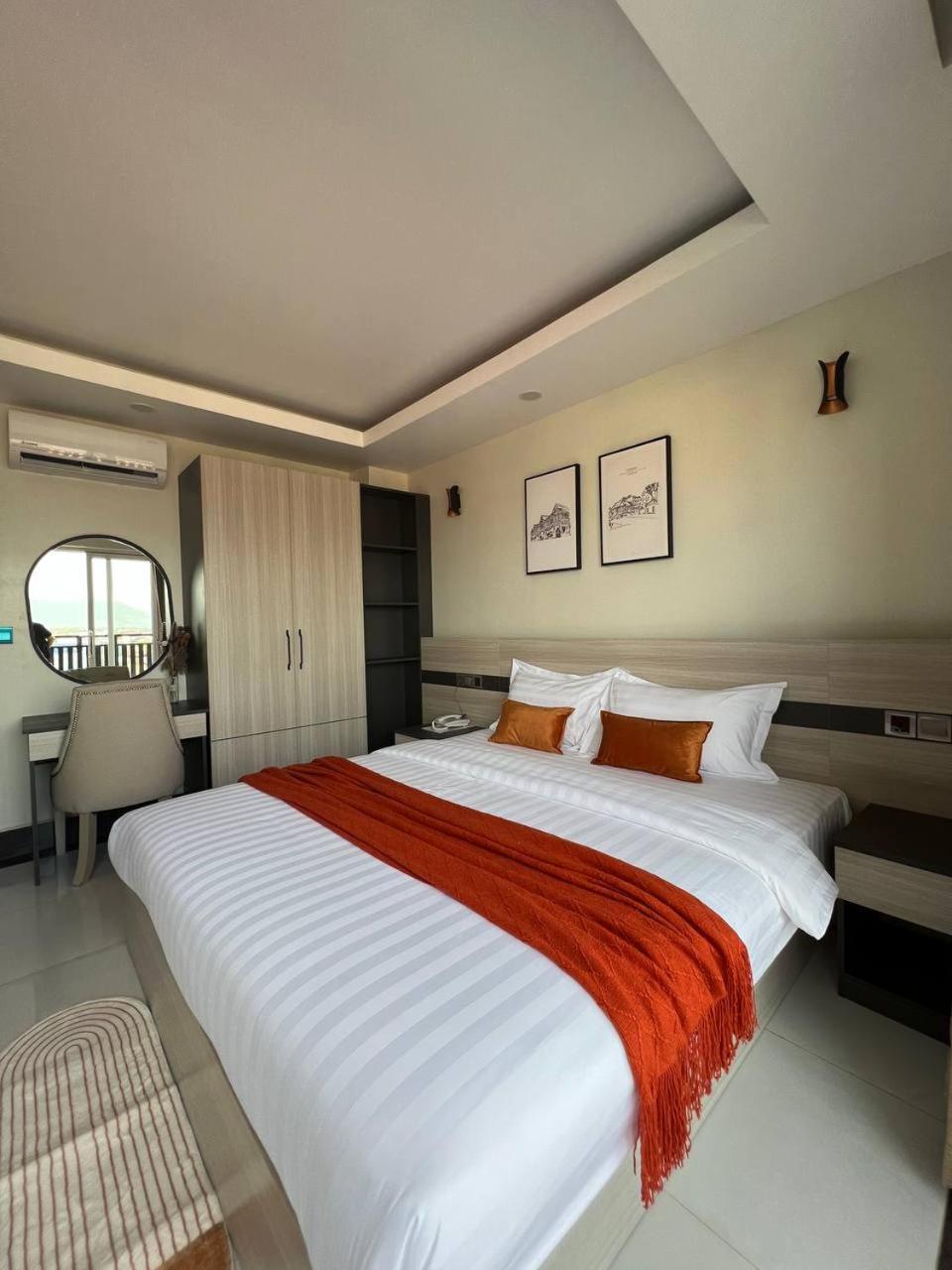 Twin Hotel กำปอต ภายนอก รูปภาพ