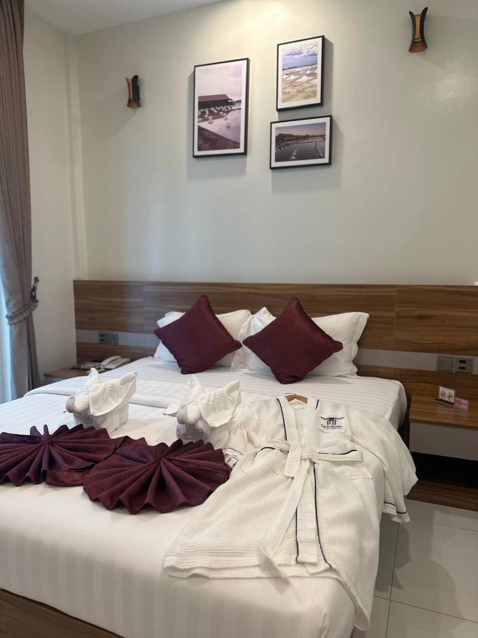 Twin Hotel กำปอต ภายนอก รูปภาพ